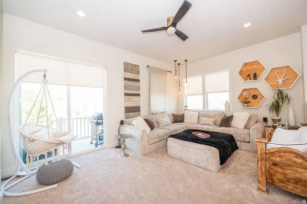 1007 W PAINTED HORSE LN, Bluffdale, UT 84065