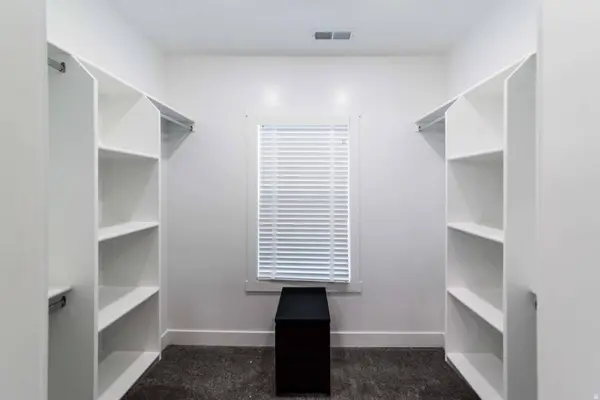 725 E 2450 N, North Logan, UT 84341