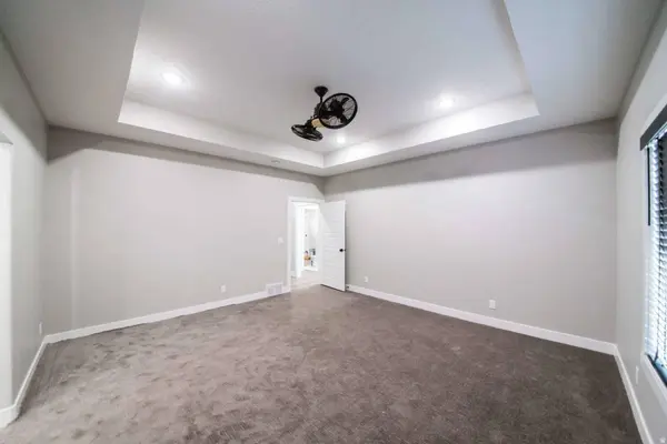 725 E 2450 N, North Logan, UT 84341