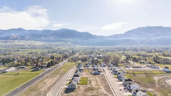 629 E 2450 N #44, North Logan, UT 84341