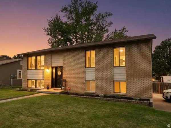 5037 S 2875 W, Roy, UT 84067