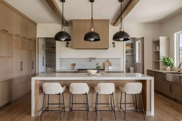 441 S 7900 E, Huntsville, UT 84317