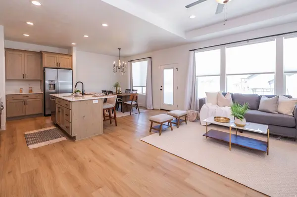 3561 S GREEN FARM WAY, West Haven, UT 84401