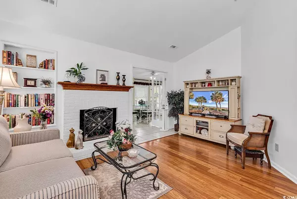 103 Robin Ct., Murrells Inlet, SC 29576