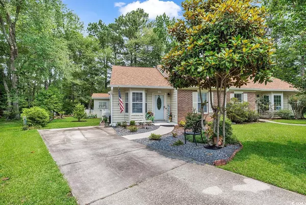 103 Robin Ct., Murrells Inlet, SC 29576