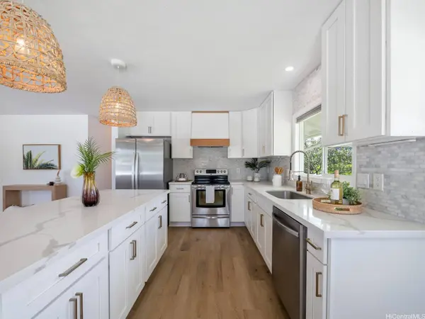 237 Kihapai ST #A, Kailua, HI 96734
