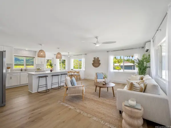 237 Kihapai ST #A, Kailua, HI 96734