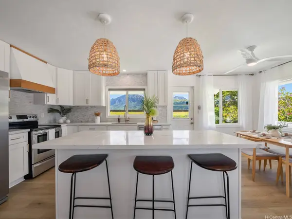 237 Kihapai ST #A, Kailua, HI 96734