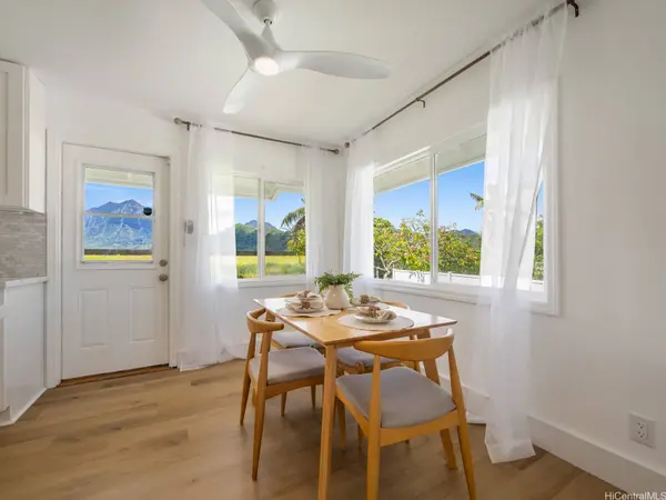 237 Kihapai ST #A, Kailua, HI 96734