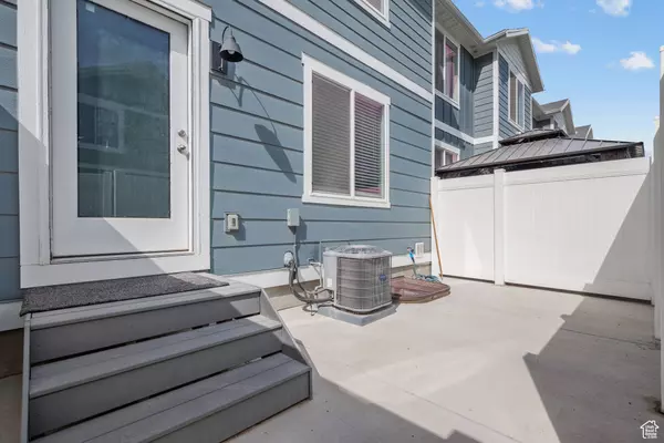 1828 E EAGLE VIEW LN N #148, Eagle Mountain, UT 84005