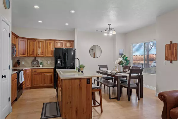 916 W 260 S, Pleasant Grove, UT 84062