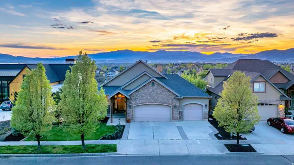 10207 N BAYHILL DR, Cedar Hills, UT 84062