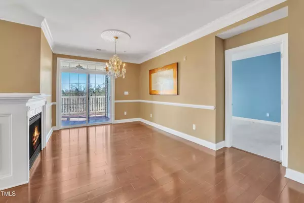 10421 Rosegate Ct #303, Raleigh, NC 27617