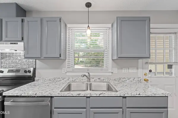 8901 Campfire Trail, Raleigh, NC 27615
