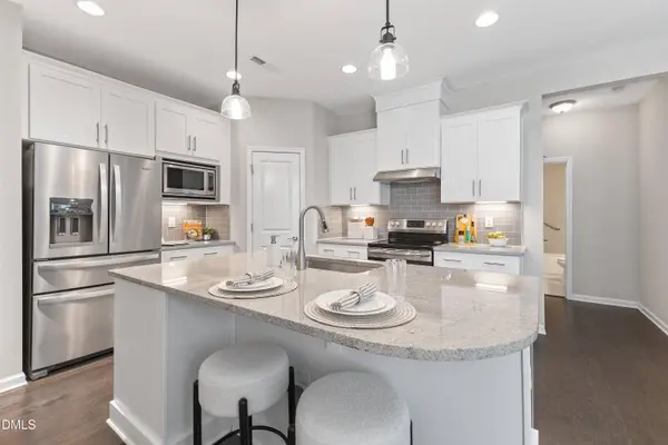 1006 Sounding LN, Durham, NC 27703