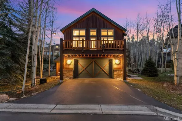435 Kestrel LN, Silverthorne, CO 80498