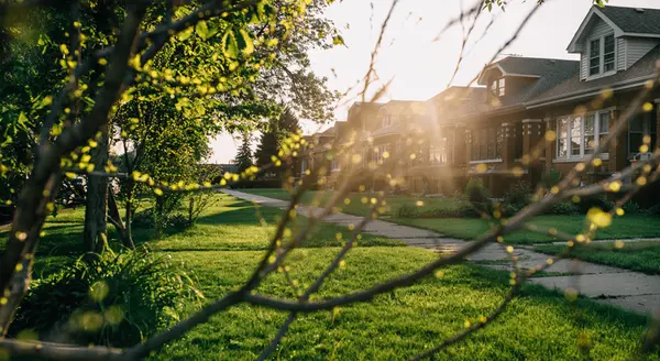 4 Ways To Give Your Offer an Edge This Spring
