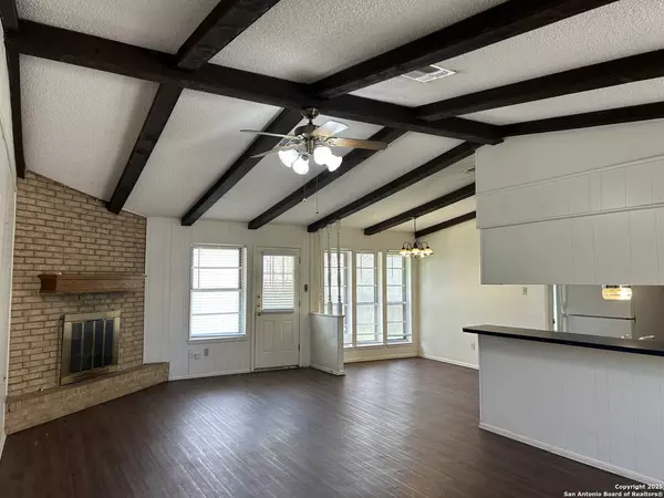 12506 MINUTEMAN DR, San Antonio, TX 78233