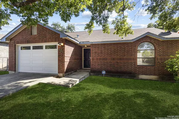 642 Freiling, San Antonio, TX 78213