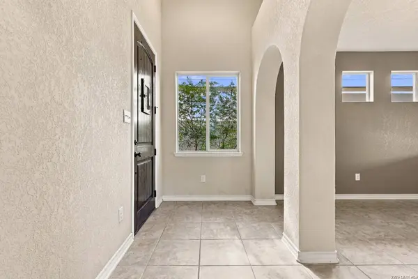 21822 ANDREWS GDN, San Antonio, TX 78258