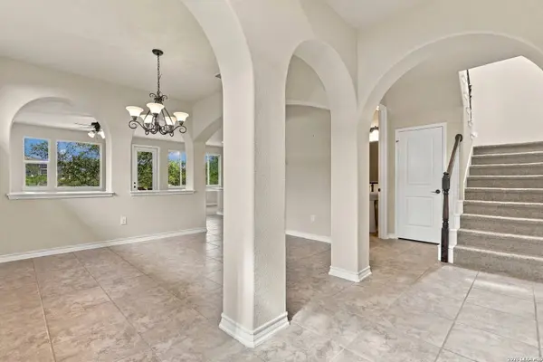 21822 ANDREWS GDN, San Antonio, TX 78258
