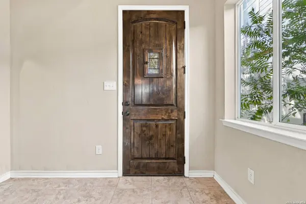 21822 ANDREWS GDN, San Antonio, TX 78258