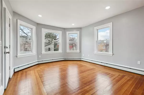 396 Orms ST, Providence, RI 02908