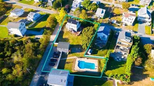 90 Point AVE, Warwick, RI 02889