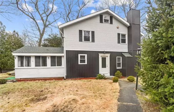 242 Burnt Hill RD, Scituate, RI 02831