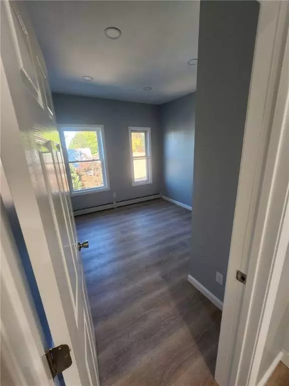 45 Ross ST, Providence, RI 02895