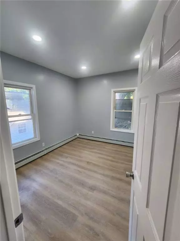 45 Ross ST, Providence, RI 02895