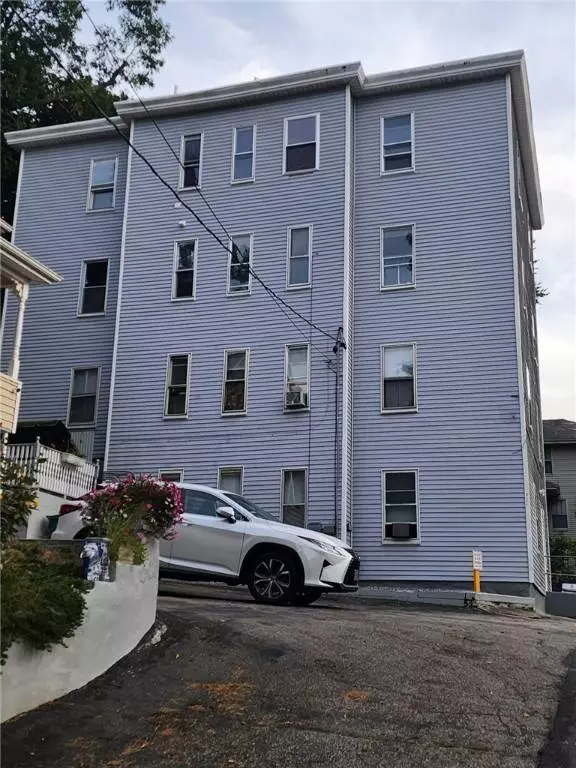 45 Ross ST, Providence, RI 02895