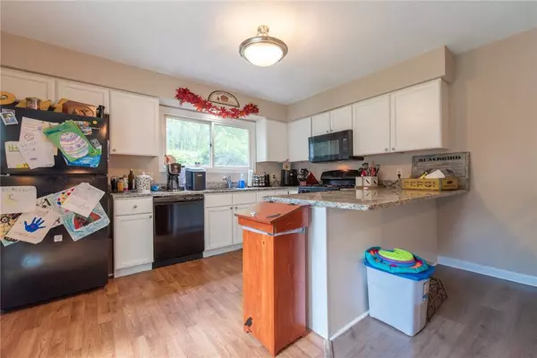 15 Loyalist DR #15B, Uxbridge, MA 01569