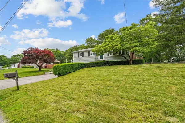 116 Clearview DR, North Kingstown, RI 02852