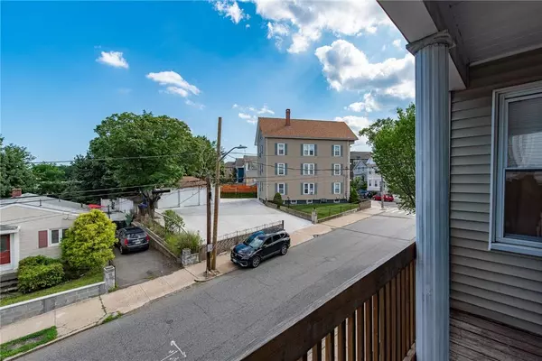 130 Chad Brown ST, Providence, RI 02908