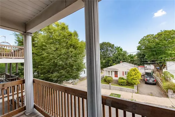 130 Chad Brown ST, Providence, RI 02908