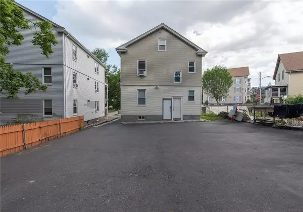 130 Chad Brown ST, Providence, RI 02908