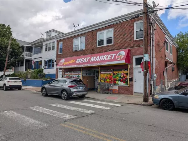 196 Pocasset AVE, Providence, RI 02909