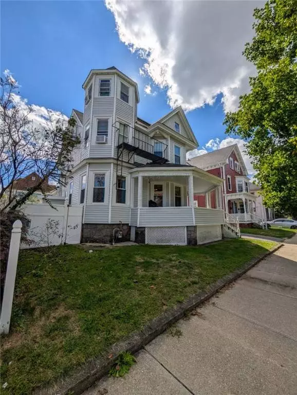 228 Washington AVE, Providence, RI 02905