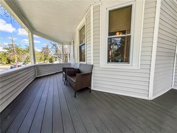 228 Washington AVE, Providence, RI 02905