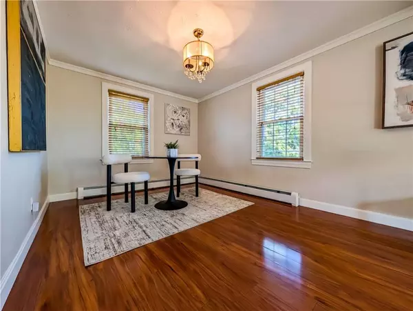 108 Bliss ST, East Providence, RI 02914