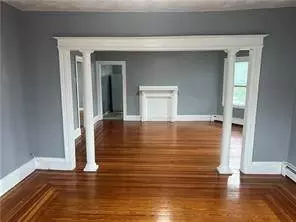 9 Sprague AVE #2, Cranston, RI 02910