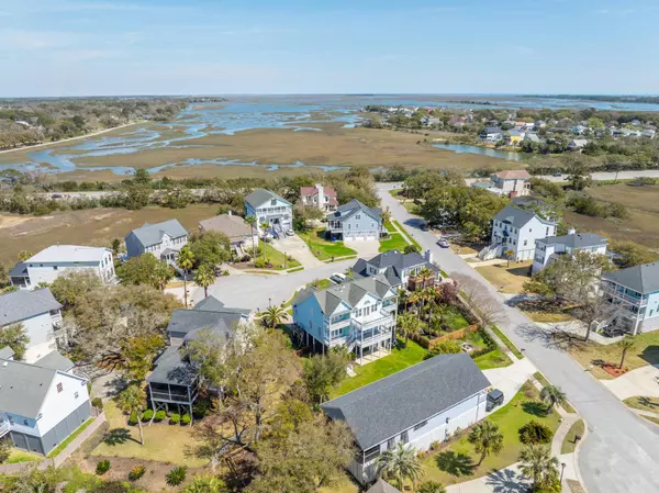 2107 Club View Ct, Charleston, SC 29412