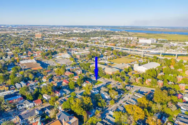 975 King St, Charleston, SC 29403