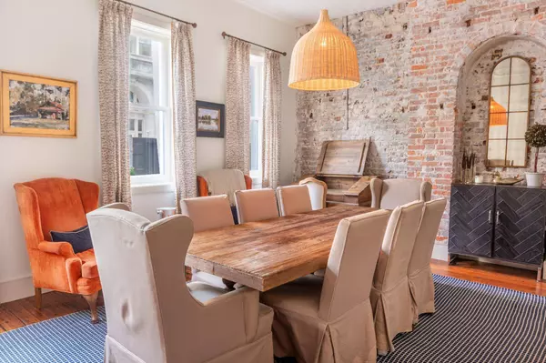 21 Broad St, Charleston, SC 29401