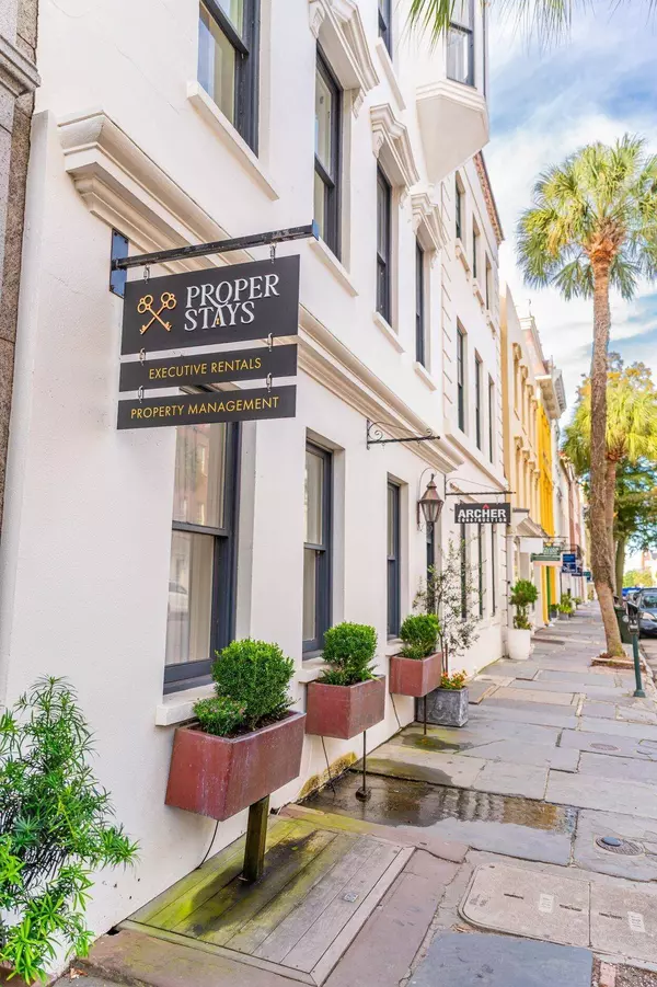 21 Broad St, Charleston, SC 29401