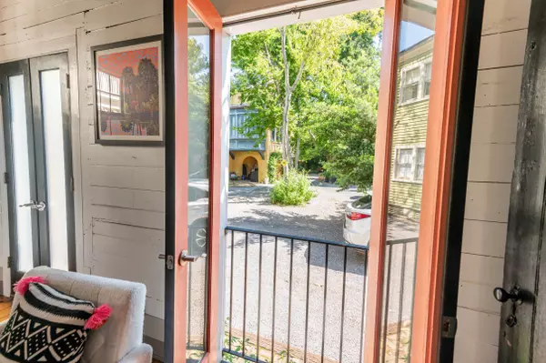 266 Ashley Ave, Charleston, SC 29403