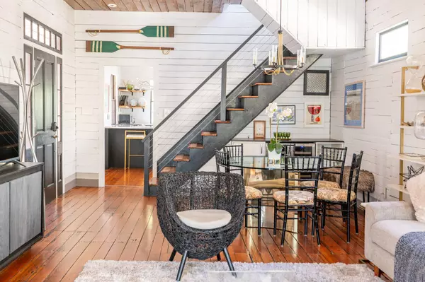 266 Ashley Ave, Charleston, SC 29403