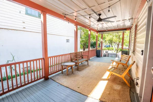 266 Ashley Ave, Charleston, SC 29403