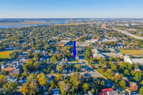975 King St, Charleston, SC 29403